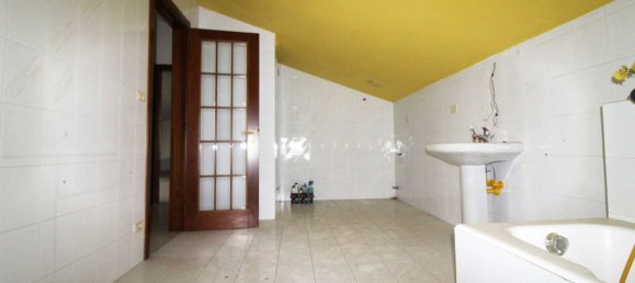 7 bedrooms House in Cirié, Italy No. 121590 42