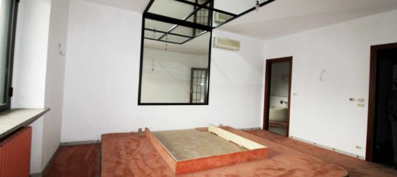 7 bedrooms House in Cirié, Italy No. 121590 28