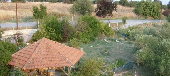 1008m² Property in Thessaloniki, Greece No. 8121 3