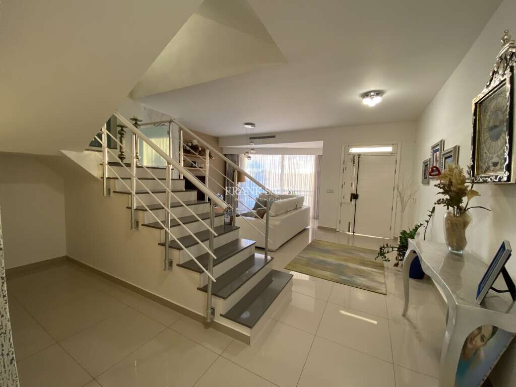 3 غرف نوم منزل في Marsaskala, Malta رقم 2730