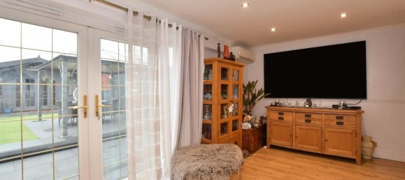 3 غرف نوم منزل في Essex, United Kingdom رقم 4055 3