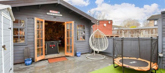 3 غرف نوم منزل في Essex, United Kingdom رقم 4055 12