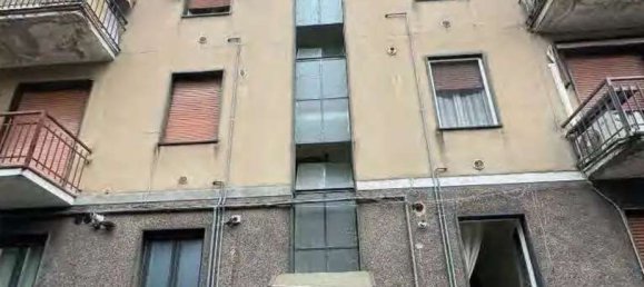 2 rooms Apartment in Saronno, Italy No. 94211 2