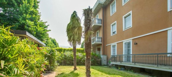 2 bedrooms Apartment in Brescia, Italy No. 374977 4