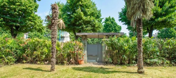 2 bedrooms Apartment in Brescia, Italy No. 374977 10