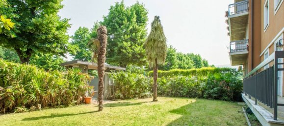 2 bedrooms Apartment in Brescia, Italy No. 374977 5