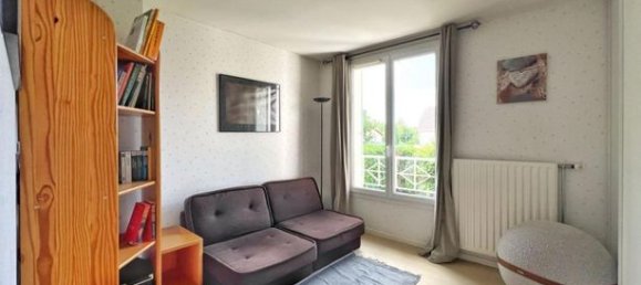 4 bedrooms House in Val-d'Oise, France No. 307627 16