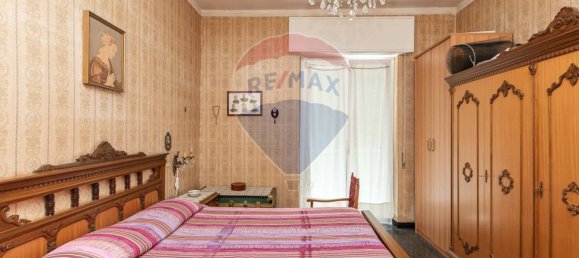 Apartamento de 2 dormitorios en Genoa, Italy No. 295495 17