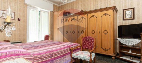 Apartamento de 2 dormitorios en Genoa, Italy No. 295495 15