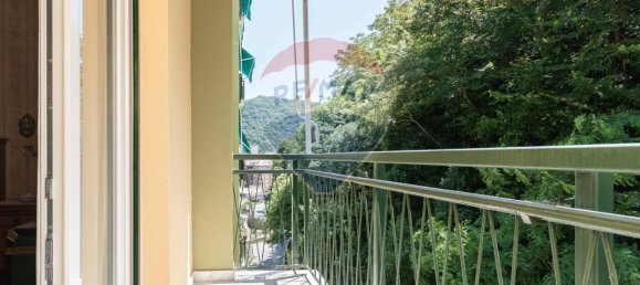 Apartamento de 2 dormitorios en Genoa, Italy No. 295495 26