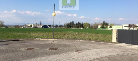 1 room Land in Udine, Italy No. 17288 6