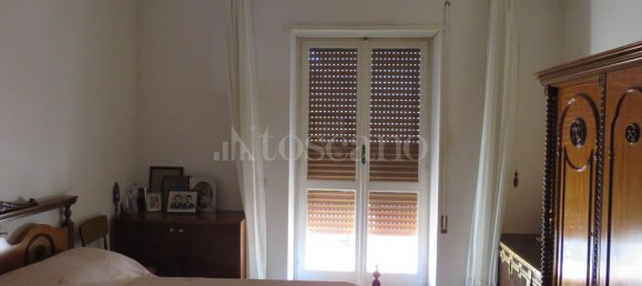 5 rooms Apartment in Nepi, Italy No. 331984 9