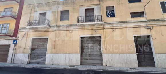  بناية في Brindisi, Italy 1100متر مربع رقم 334444 2