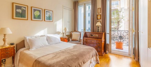 3 bedrooms Apartment in Paris, France No. 105873 8