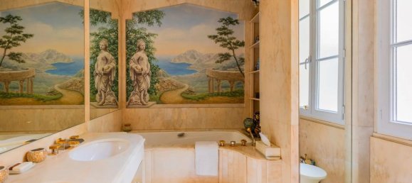 3 bedrooms Apartment in Paris, France No. 105873 9