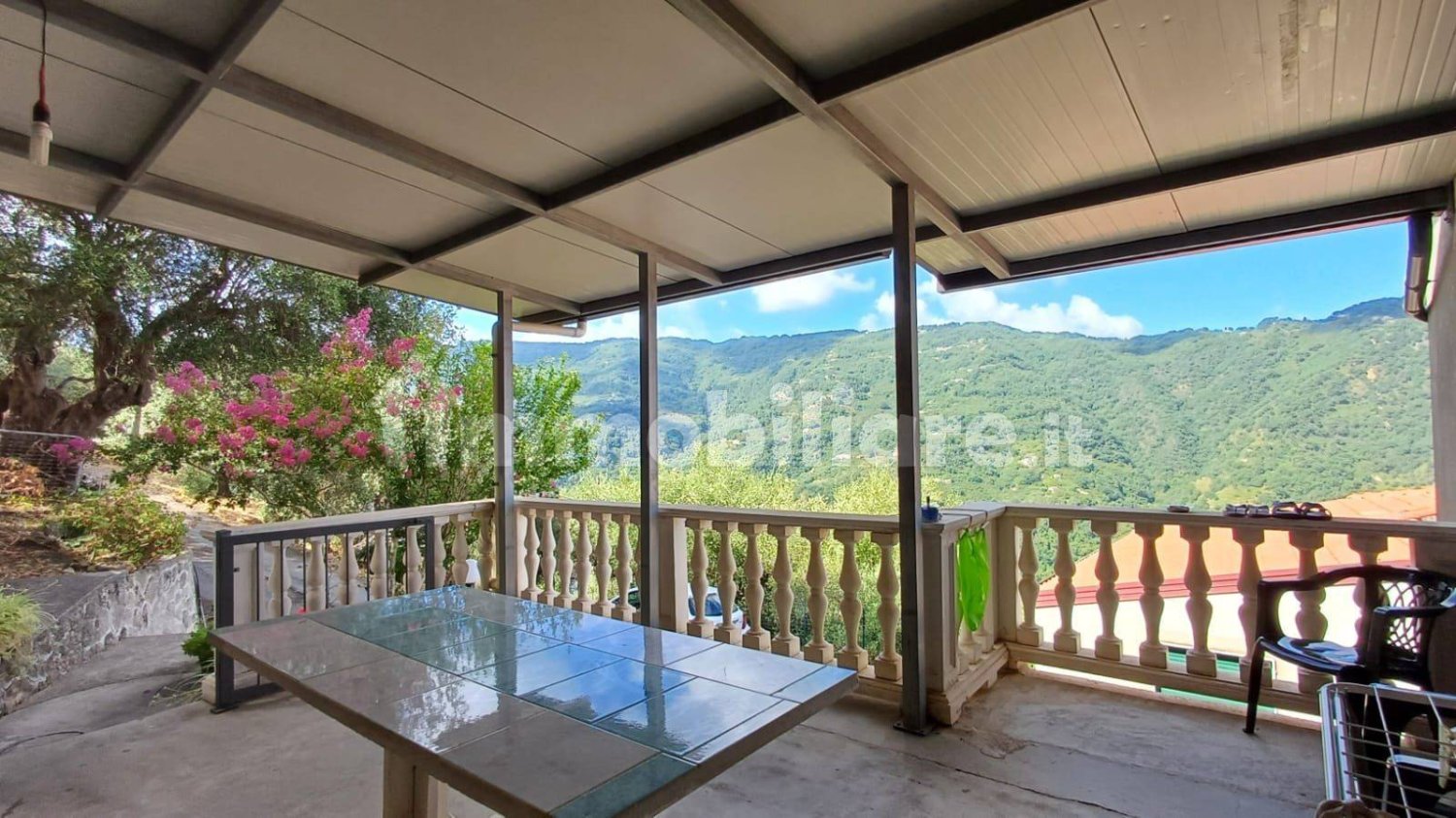 2 Schlafzimmer Wohnung in Sant'Angelo di Brolo, Italy, Nr. 271363