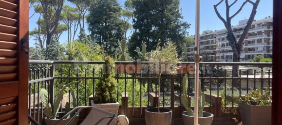 2 bedrooms Villa in Rome, Italy No. 260144 17