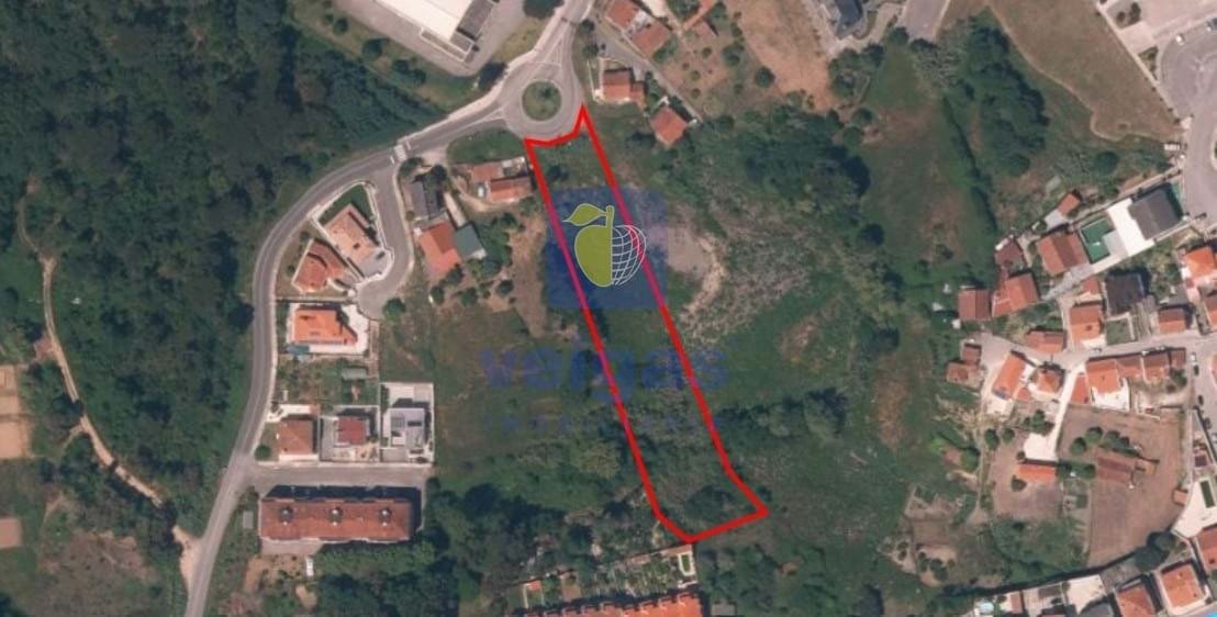 4880m² Land in Leiria, Portugal No. 297439