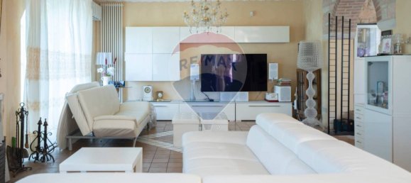 2 bedrooms House in Arcevia, Italy No. 292126 11