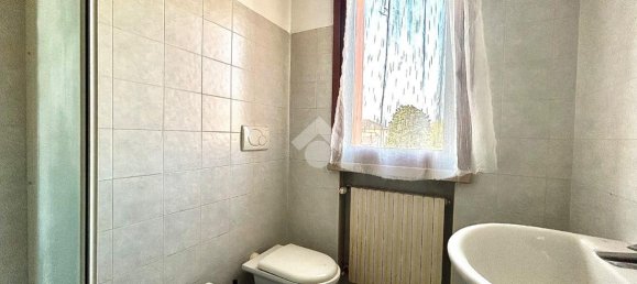 4 rooms House in Mozzecane, Italy No. 111770 13