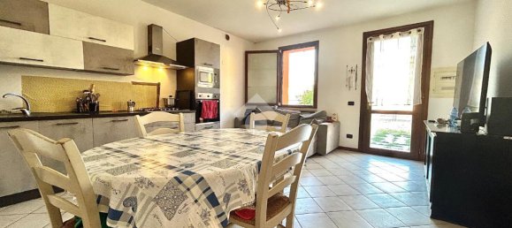 4 rooms House in Mozzecane, Italy No. 111770 16