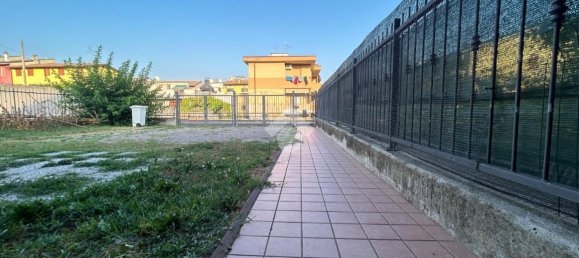 4 rooms House in Mozzecane, Italy No. 111770 3