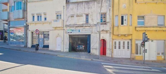 9 bedrooms Building in Porto, Portugal No. 136507 10