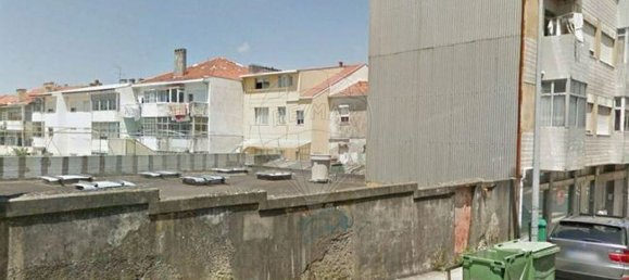 9 bedrooms Building in Porto, Portugal No. 136507 8