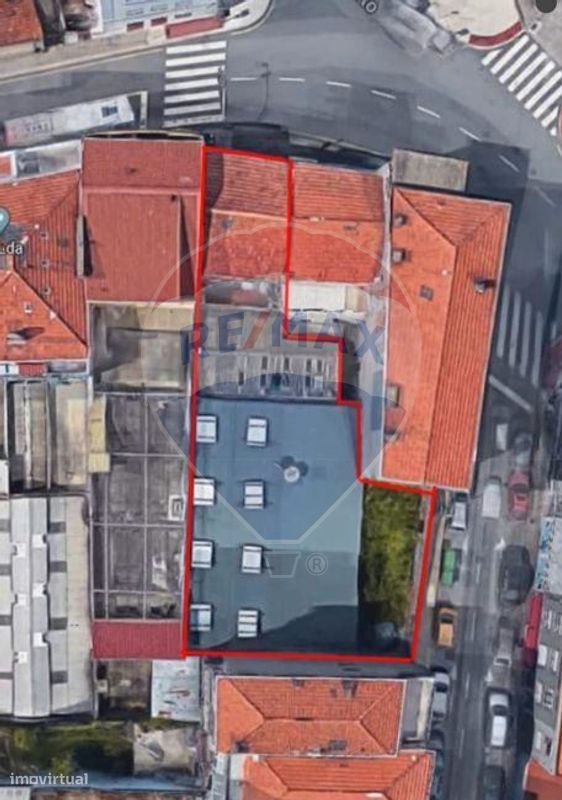 9 bedrooms Building in Porto, Portugal No. 136507