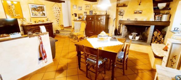 Casa de 2 dormitorios en Serravalle Pistoiese, Italy No. 192387 2