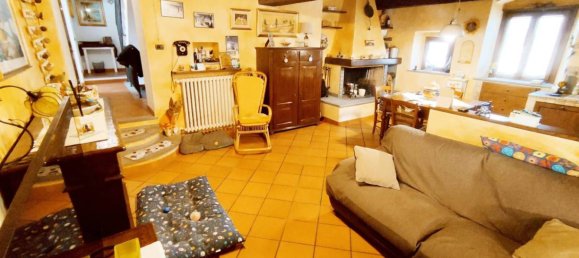 Casa de 2 dormitorios en Serravalle Pistoiese, Italy No. 192387 3