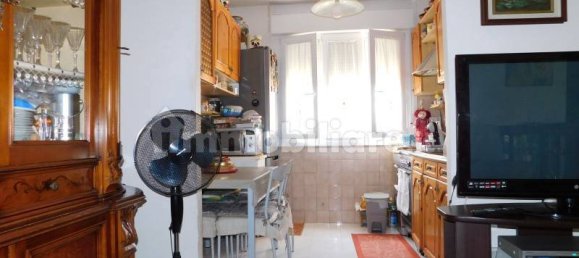 2 Schlafzimmer Wohnung in Rome, Italy, Nr. 291326 5