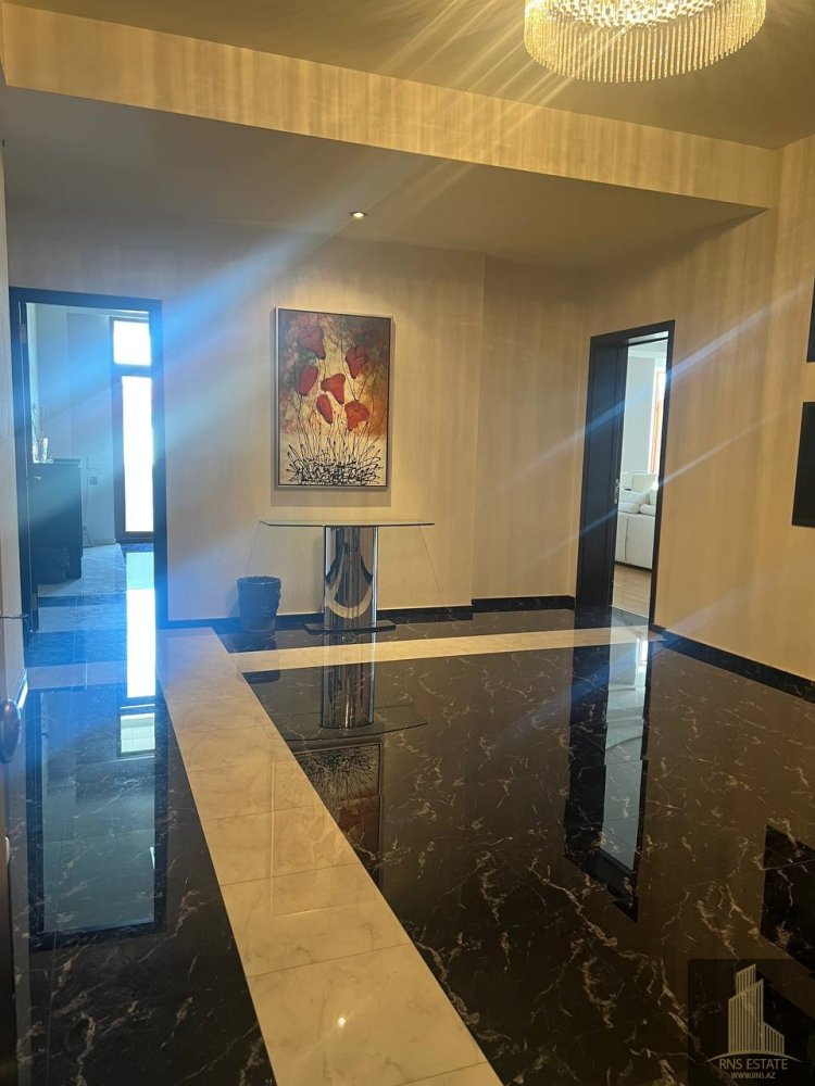 4 chambres Appartement à Nasimi, Azerbaijan No. 2084