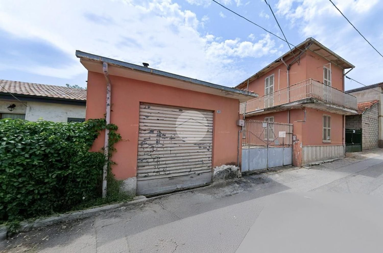 7 chambres Maison à Avezzano, Italy No. 331379