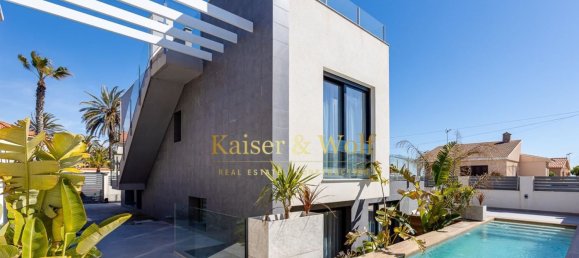 4 bedrooms Villa in Torrevieja, Spain No. 129301 29