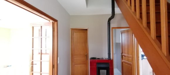 2 Schlafzimmer Haus in La Motte-Feuilly, France, Nr. 67947 4