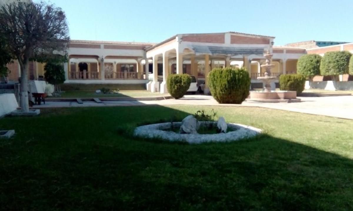 Casa de 5 dormitorios en Querétaro, Mexico No. 175030