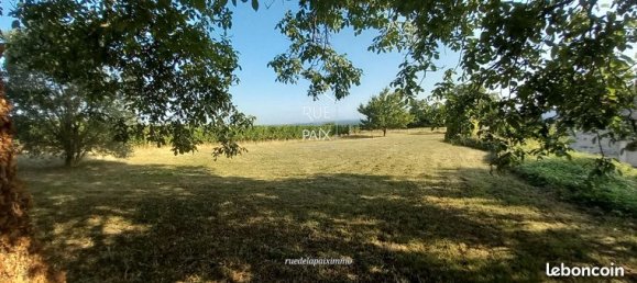 3 bedrooms House in Vienne, France No. 309963 4