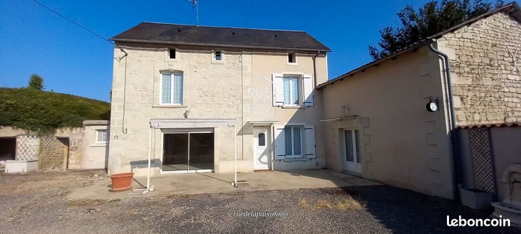 3 bedrooms House in Vienne, France No. 309963