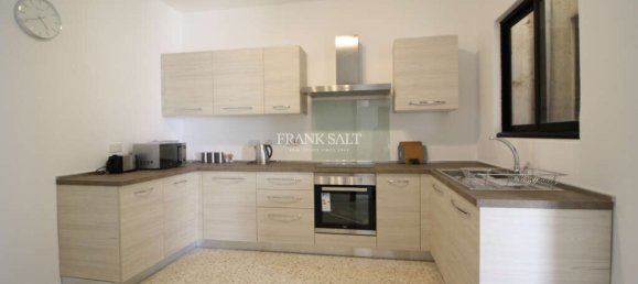 3 bedrooms Penthouse in Sliema, Malta No. 4328 8