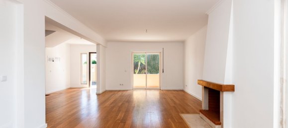 3 bedrooms House in Cascais, Portugal No. 179191 4