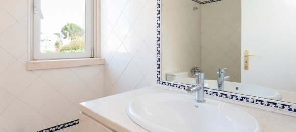 3 bedrooms House in Cascais, Portugal No. 179191 22