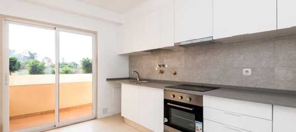 3 bedrooms House in Cascais, Portugal No. 179191 13