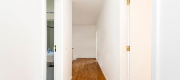 3 bedrooms House in Cascais, Portugal No. 179191 25