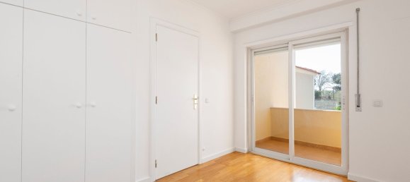 3 bedrooms House in Cascais, Portugal No. 179191 26