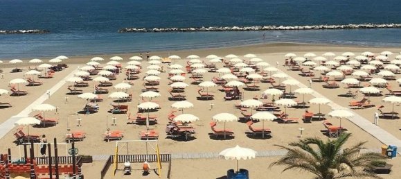 1000m² Building in Rimini, Italy No. 75887 2