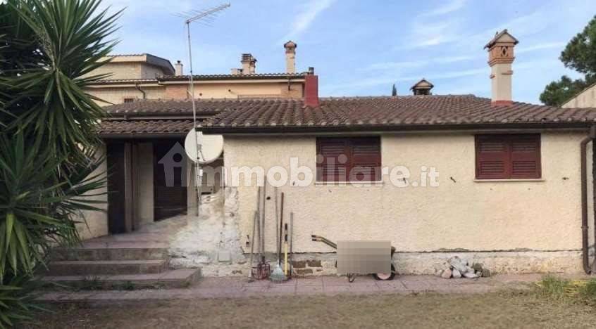 5 bedrooms Villa in Rome, Italy No. 356494