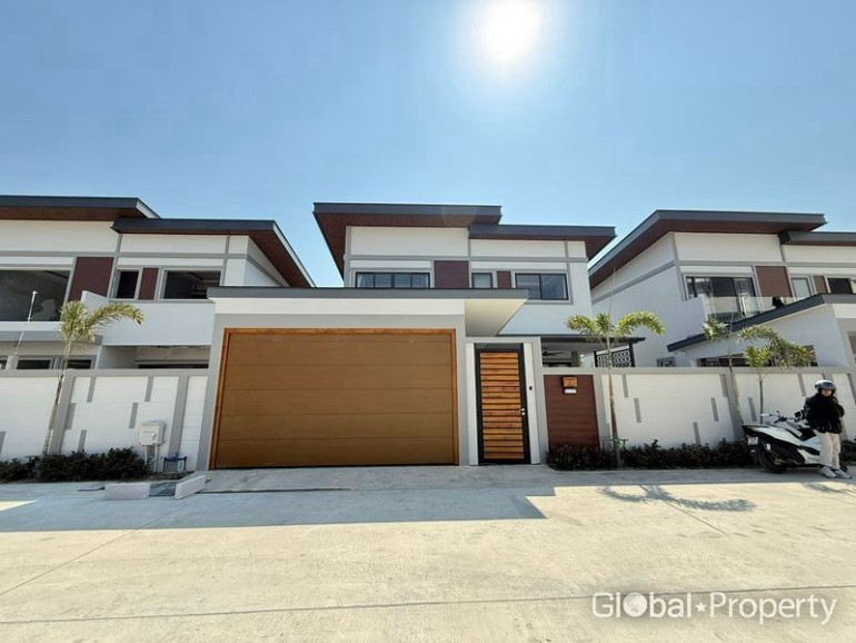 Moradia T3 em Pattaya, Thailand N.º 86569