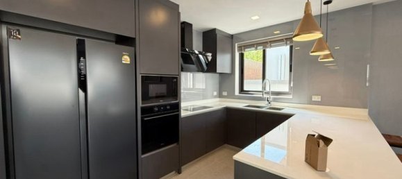 Moradia T3 em Pattaya, Thailand N.º 86569 11