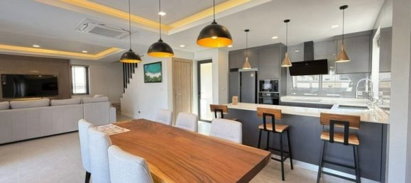 Moradia T3 em Pattaya, Thailand N.º 86569 9